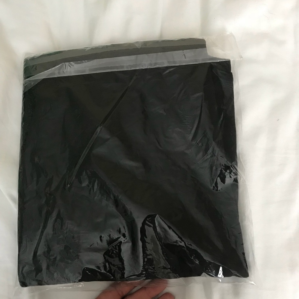 NWT American Apparel black ponte mini dress LBD - Picture 3 of 4